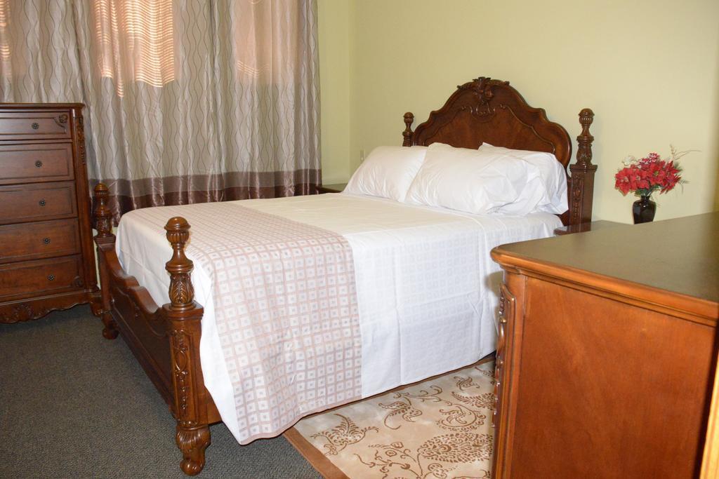 Smile Back B&B Toronto Rom bilde