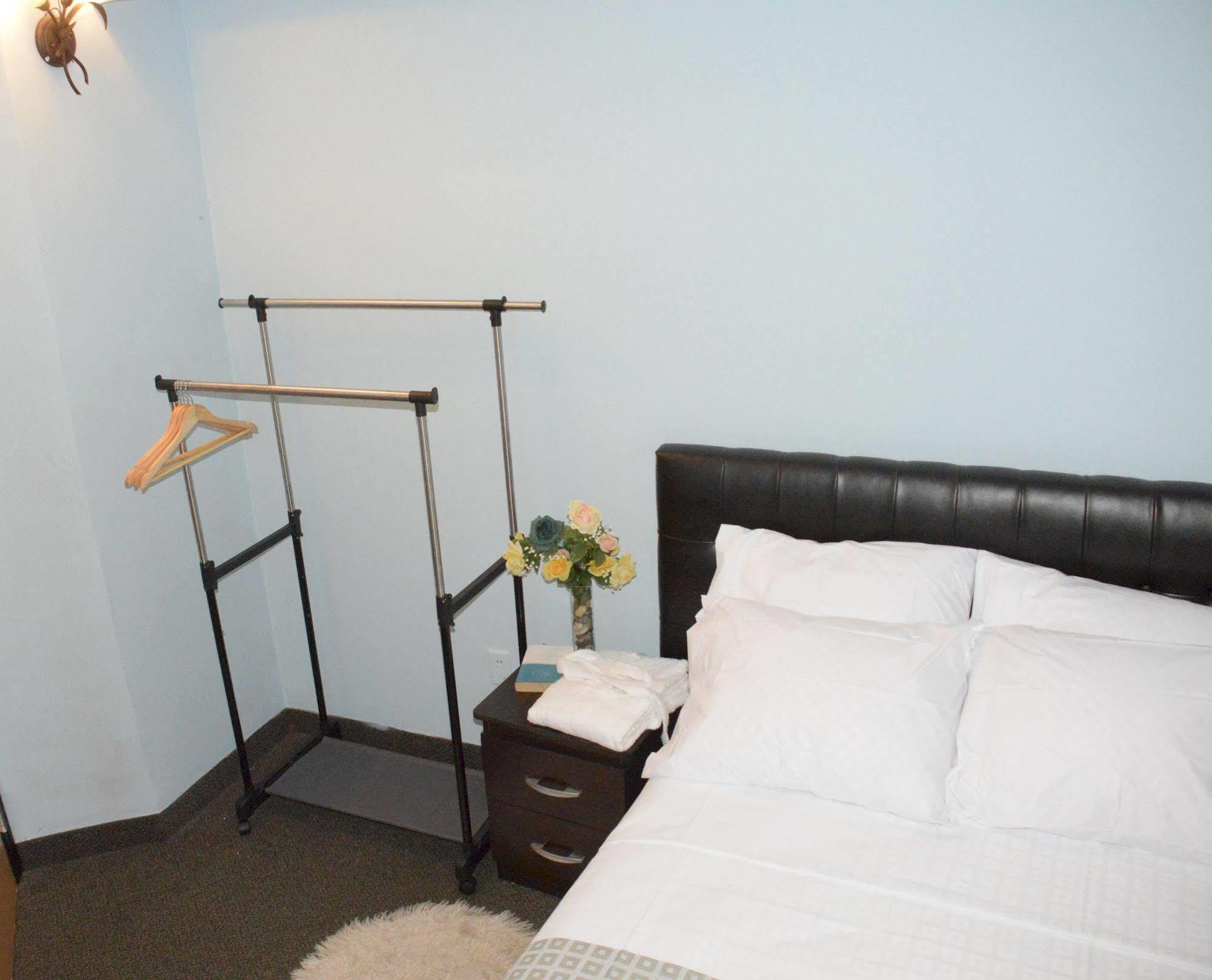 Smile Back B&B Toronto Eksteriør bilde